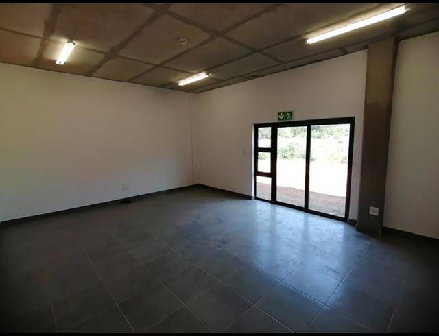 INDUSTRIAL PROPERTY TO RENT IN LASER PARK